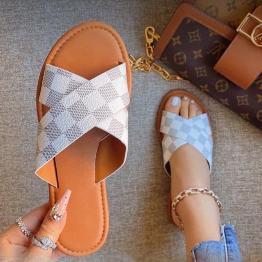 White Gray Checkered Criss Cross Sandal
